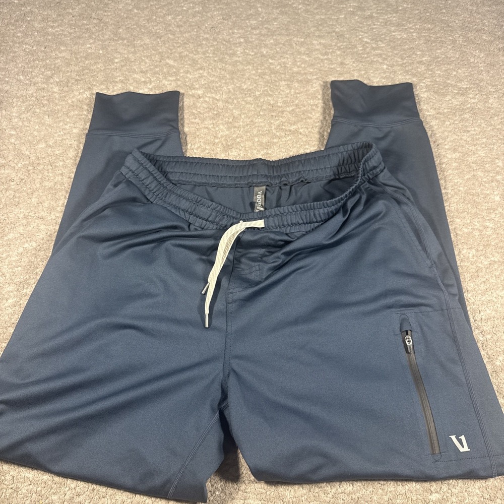 Vuori Men's Sunday Performance Jogger V416 Blue L trendy pants EUC